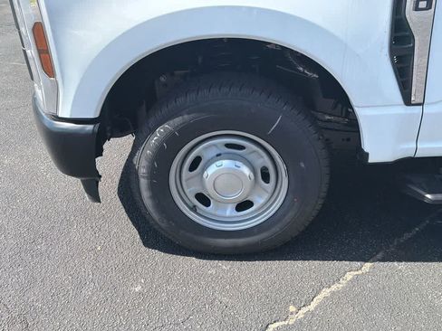 New 2026 Ford F250 XL RWD image 9