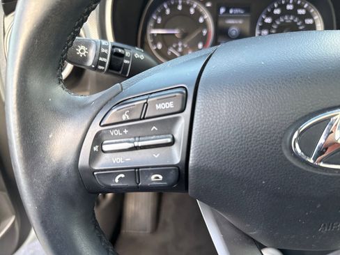 Used 2019 Hyundai Kona SEL w/ SEL Tech Package 02 image 23