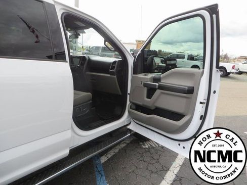 Used 2018 Ford F150 XLT w/ Equipment Group 302A Luxury image 52