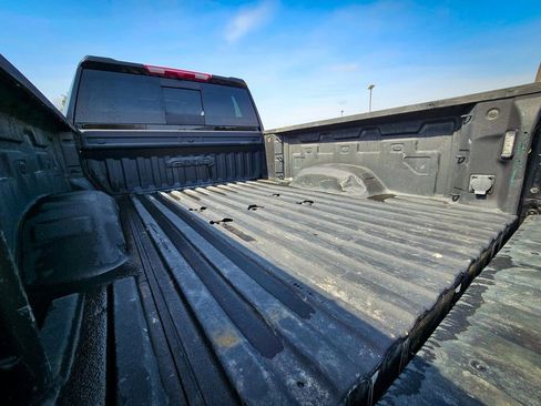 Certified 2024 GMC Sierra 2500 AT4 w/ AT4 Preferred Package image 5