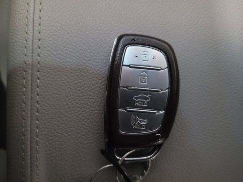 Used 2019 Hyundai Sonata SEL w/ Tech Package 02 FWD image 32