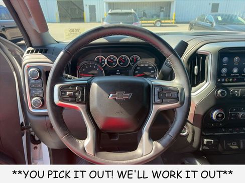 Used 2022 Chevrolet Silverado 1500 LT Trail Boss w/ Convenience Package II AWD/4WD image 12