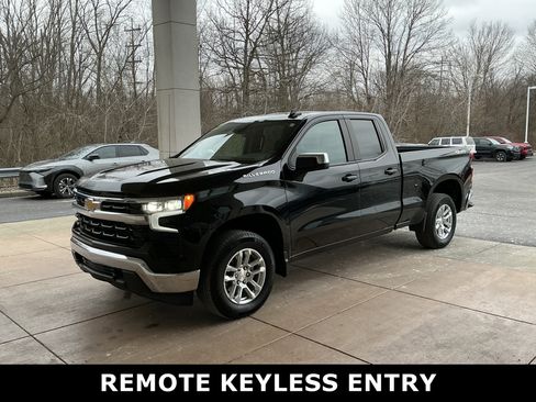 Used 2023 Chevrolet Silverado 1500 LT image 3