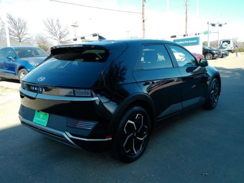 Used 2023 Hyundai Ioniq 5 SE image 6