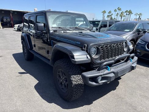 Used 2023 Jeep Wrangler Unlimited Rubicon 4xe AWD/4WD image 8
