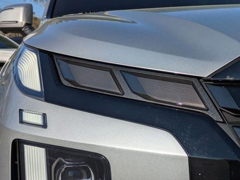 Used 2024 Hyundai Palisade Limited image 9