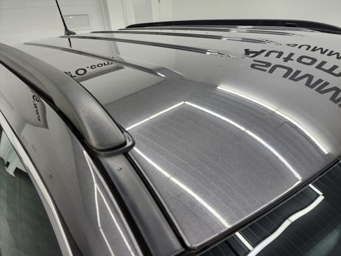 Used 2024 Jeep Compass Latitude image 4