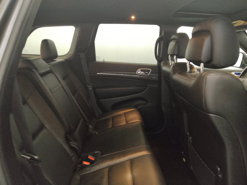 Used 2021 Jeep Grand Cherokee Limited AWD/4WD image 19
