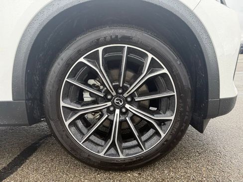 Used 2025 MAZDA CX-70 Plug-In Hybrid w/ Premium Pkg image 17