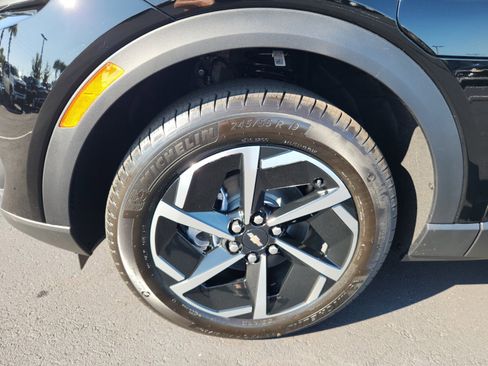 New 2026 Chevrolet Equinox EV LT image 4