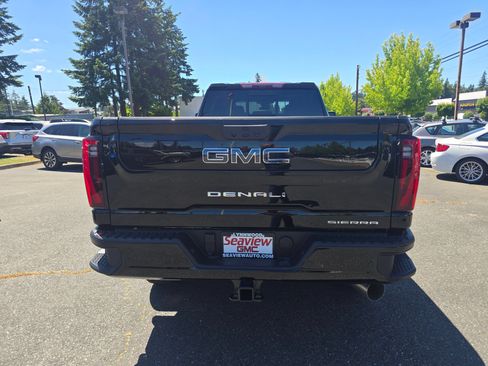 New 2026 GMC Sierra 3500 Denali Ultimate AWD/4WD image 4