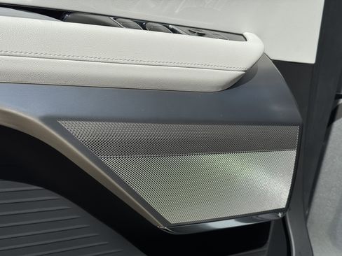 New 2026 Cadillac Vistiq Luxury image 20