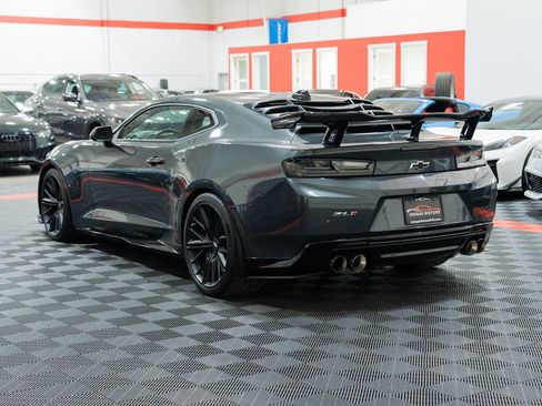 Used 2018 Chevrolet Camaro ZL1 RWD image 4