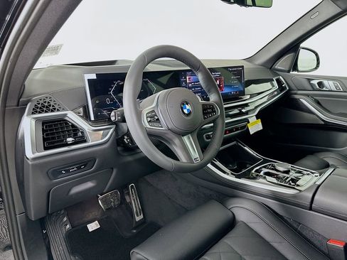 New 2026 BMW X5 xDrive40i w/ M Sport Package image 9