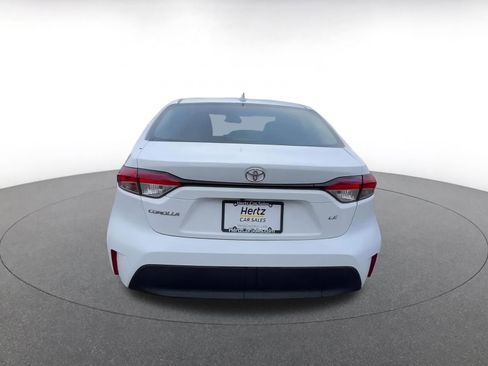 Used 2025 Toyota Corolla LE image 12