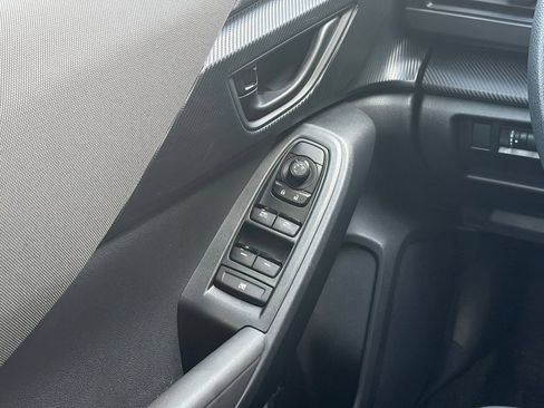 Certified 2024 Subaru Crosstrek 2.0i AWD/4WD image 10