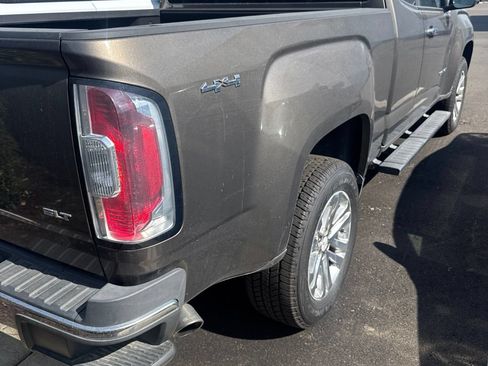 Used 2015 GMC Canyon SLT AWD/4WD image 8
