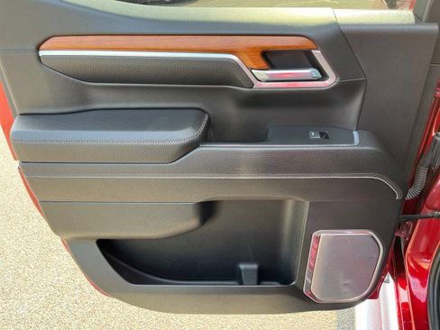 Used 2022 GMC Sierra 1500 Denali image 24