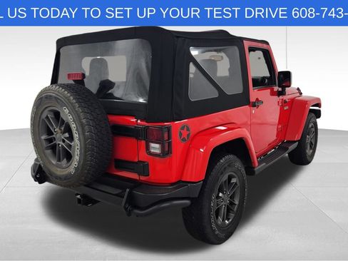 Used 2018 Jeep Wrangler Sport AWD/4WD image 3