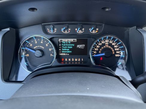 Used 2011 Ford F150 XLT w/ XLT Chrome Pkg AWD/4WD image 24