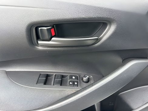 Used 2023 Toyota Corolla LE image 22