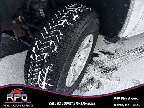 Used 2018 Chevrolet Silverado 1500 LT w/ Trailering Package image 11