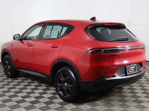 Used 2024 Dodge Hornet GT w/ GT Blacktop Package image 9