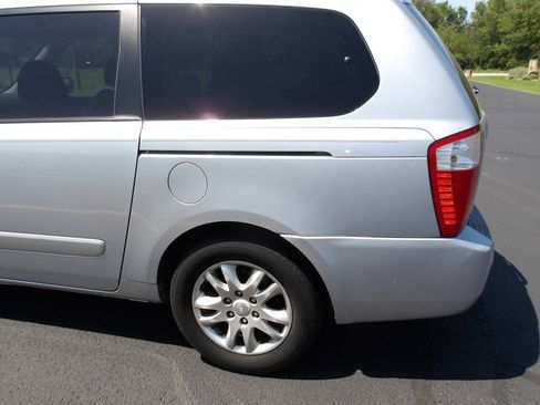 Used 2006 Kia Sedona EX FWD image 46