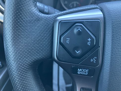 Certified 2020 Toyota Tacoma Limited image 18