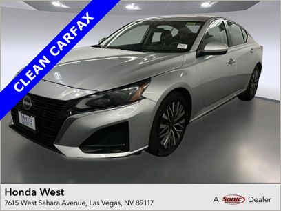 Used 2023 Nissan Altima 2.5 SV