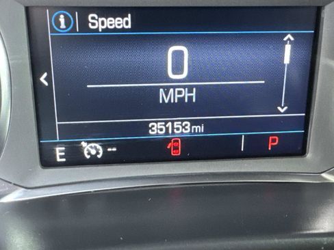 Used 2023 GMC Acadia SLE w/ Driver Convenience Package image 27