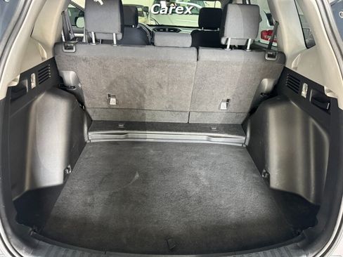 Used 2019 Honda CR-V LX image 30