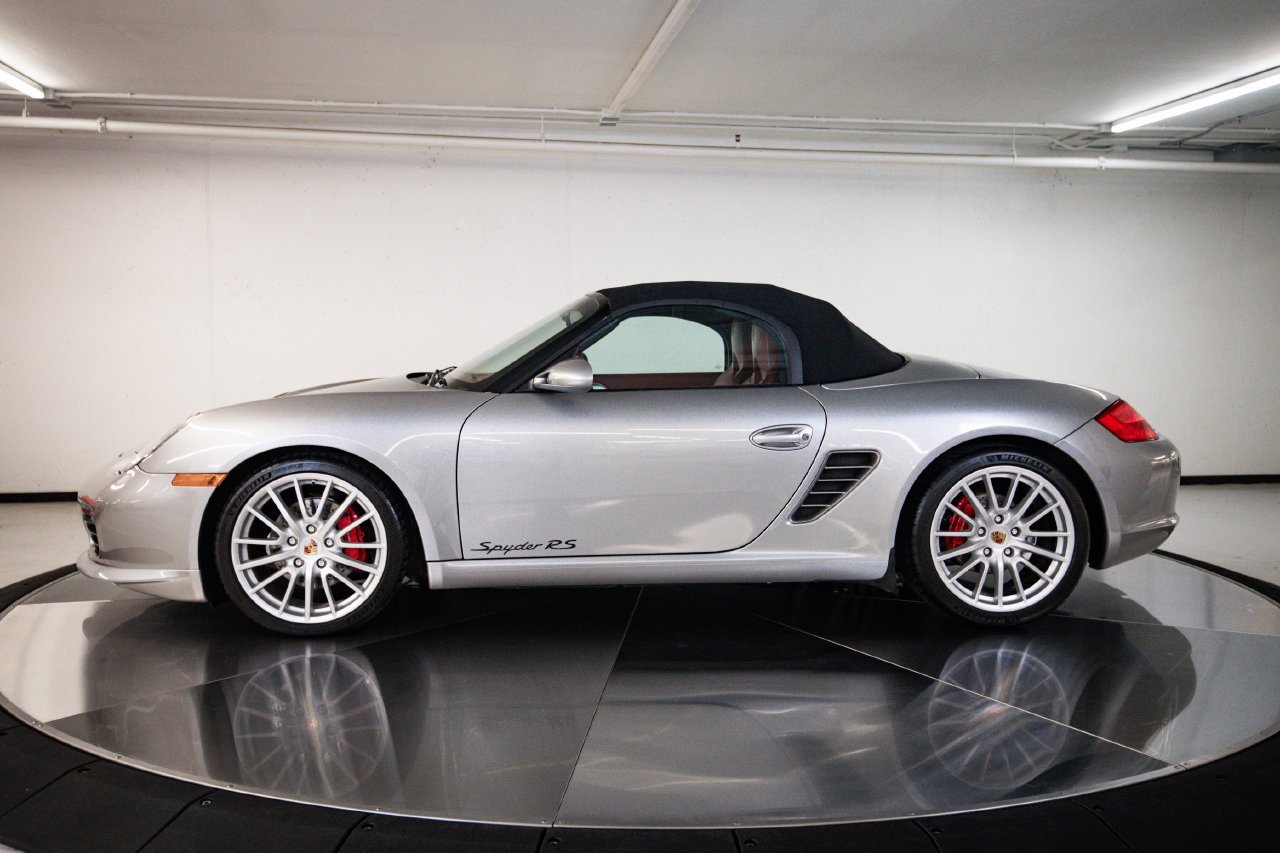 Used 2008 Porsche Boxster RS 60 Spyder RWD image 2