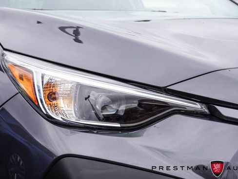 Used 2025 Subaru Crosstrek 2.0i Premium image 15