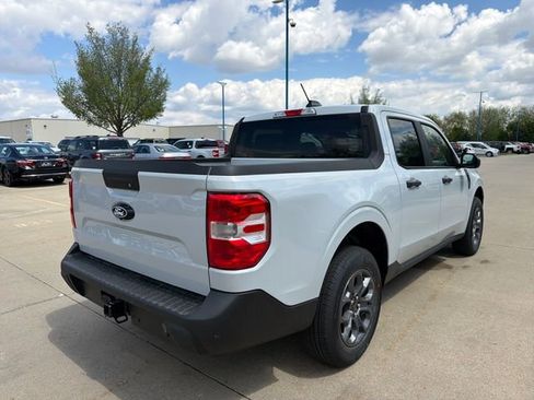 New 2026 Ford Maverick XLT w/ XLT Luxury Package AWD/4WD image 4