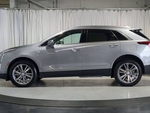Used 2025 Cadillac XT5 Premium Luxury AWD/4WD image 5