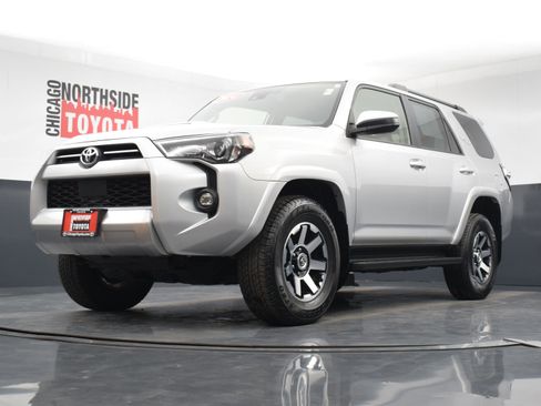 Used 2024 Toyota 4Runner TRD Off-Road image 32