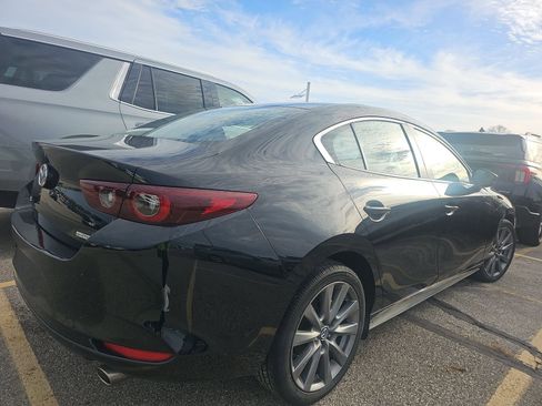 Used 2025 MAZDA MAZDA3 s image 6