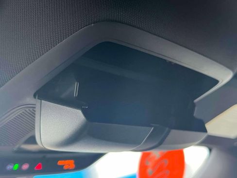 Used 2025 Chevrolet Equinox LT w/ Convenience Package II image 31