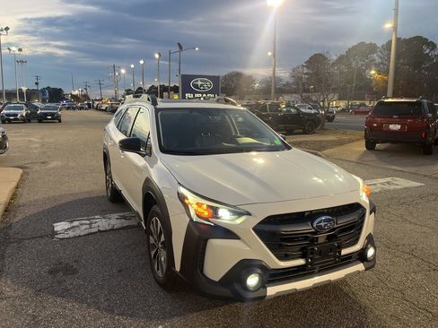Certified 2023 Subaru Outback Limited XT image 2