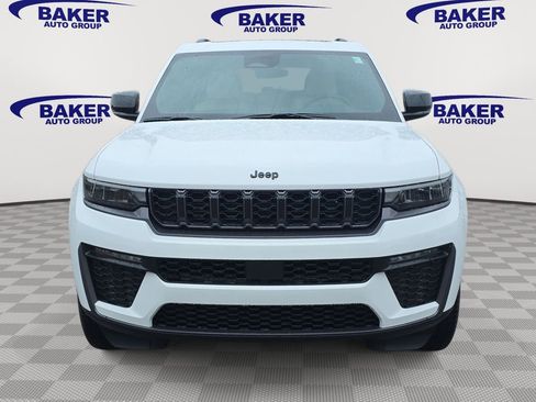New 2026 Jeep Grand Cherokee Limited AWD/4WD image 8