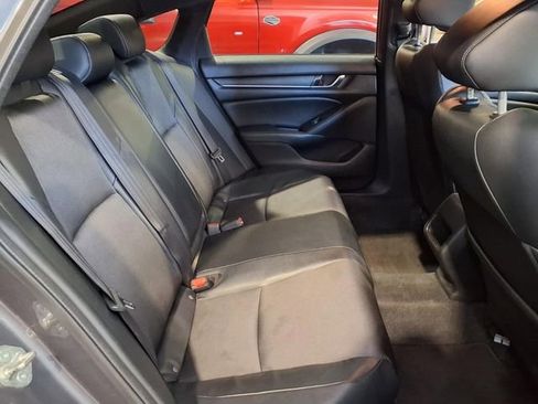 Used 2018 Honda Accord Sport image 27