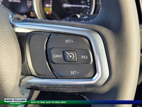 Used 2023 Jeep Wrangler Unlimited Sahara w/ Cold Weather Group image 10