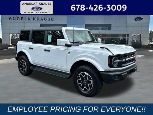 New 2026 Ford Bronco Outer Banks AWD/4WD image 1