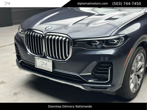 Used 2020 BMW X7 xDrive40i w/ Luxury Seating Package image 14