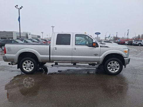 Used 2011 Ford F350 Lariat w/ Chrome Pkg image 8