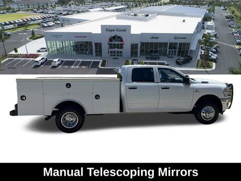 Used 2025 RAM 3500 Tradesman w/ Chrome Appearance Group AWD/4WD image 14