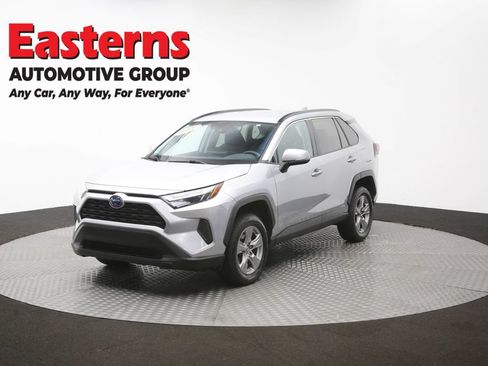 Used 2024 Toyota RAV4 XLE AWD/4WD image 53