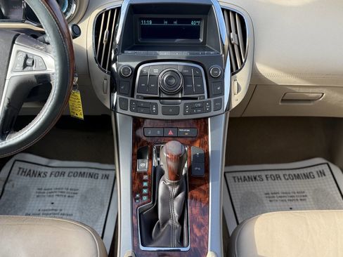 Used 2012 Buick LaCrosse Premium image 24