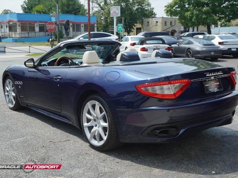 Used 2012 Maserati GranTurismo Sport image 5